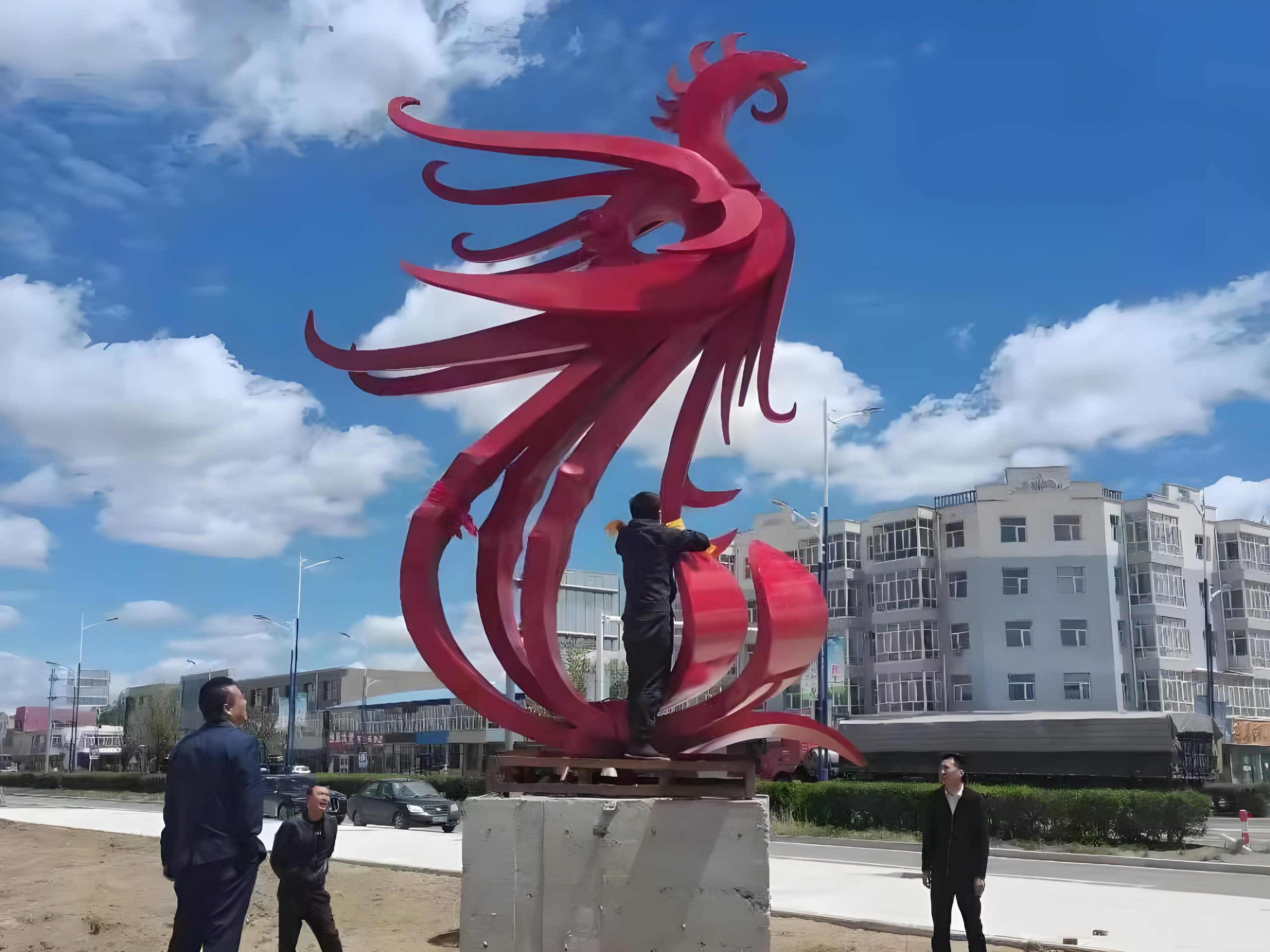 不銹鋼雕塑的維護方法有哪些？