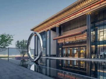 諸暨不銹鋼鏡面圓環(huán)雕塑