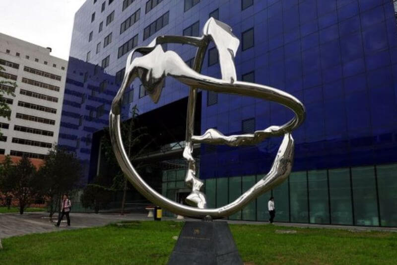 校園文化雕塑設(shè)計(jì)及不銹鋼雕塑定制的藝術(shù)與實(shí)踐的文章特色圖片