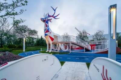 商業(yè)美陳切面不銹鋼雕塑