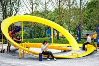 南京青年社區(qū)不銹鋼休息坐凳雕塑項(xiàng)目