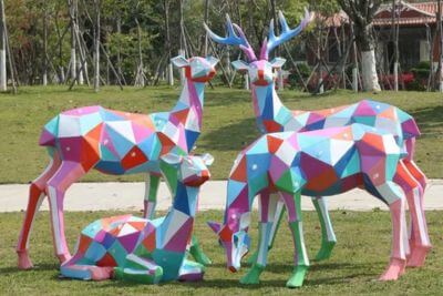 玻璃鋼鹿雕塑（仿真、卡通、彩繪、仿銅）